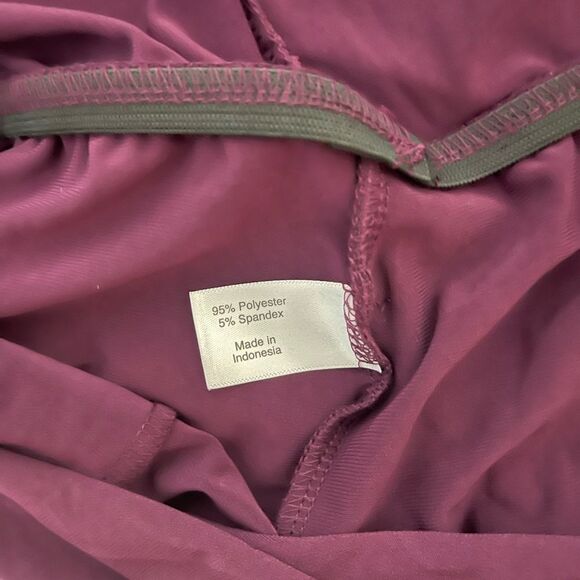 New Lane Bryant Flutter Sleeve Wrap Plum Purple Wide Leg Jumpsuit 26 / 28 - Picture 9 of 9